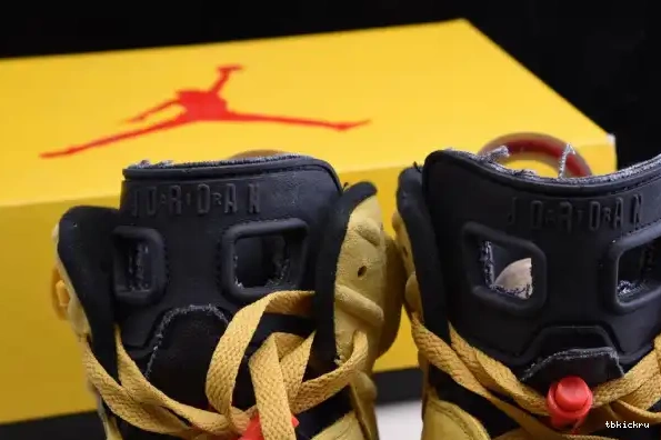 Reps TBkick JORDAN X SCOTT YELLOW CN1084-300 6 AIR TRAVIS 0323
